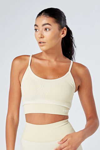  POCHY Breathable Cool Liftup Air Bra, Seamless Sports Bra,Sport  Yoga Wireless Bra (A,Small) : Clothing, Shoes & Jewelry